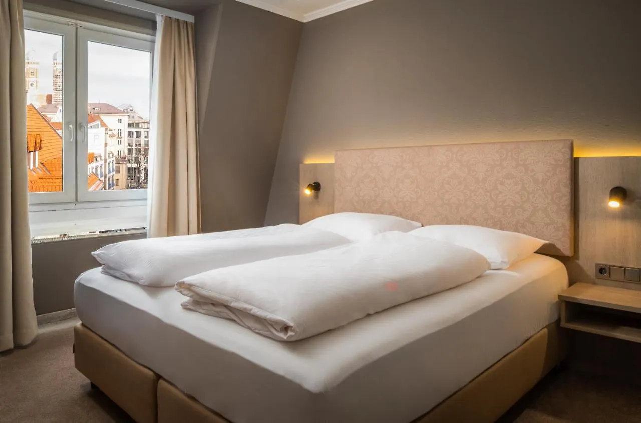 Awa Hotel München